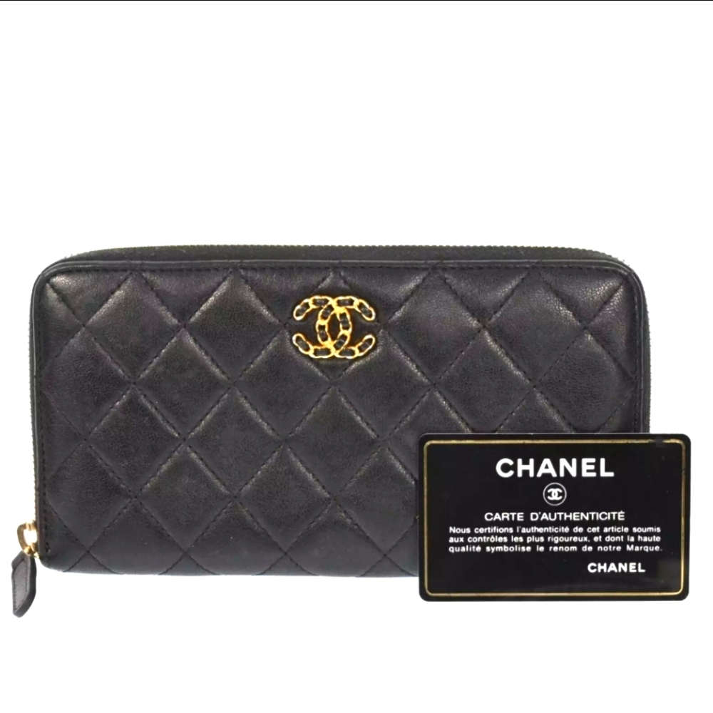 🖤 CHANEL Lamb Skin Matelasse CC Logo Zippy Long Wallet 🖤